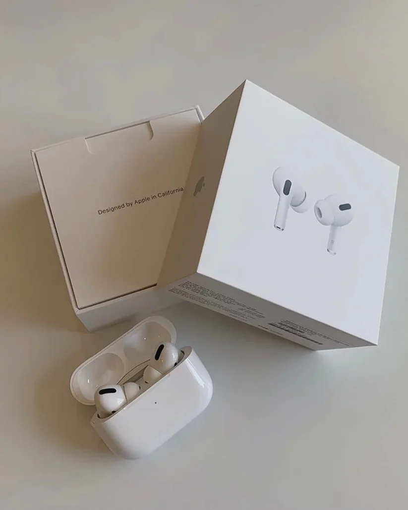 AirPods Pro 2nd Generation (White) 1 Year warranty 26900/ mrp serial no verified - Image 4